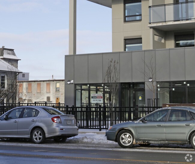 Photo du bâtiment - Riverview