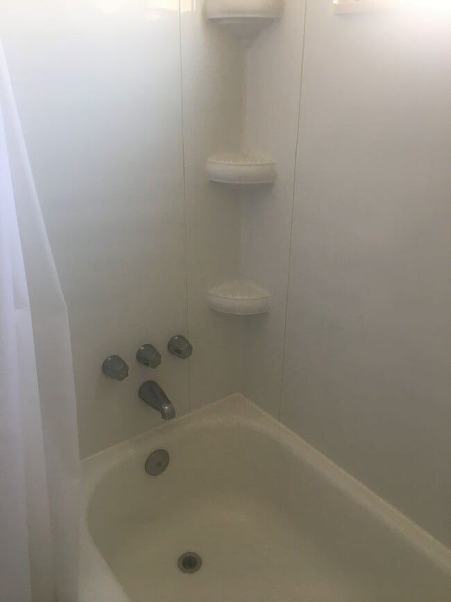 Building Photo - Chico 2 bed, one bath Duplex Private courtyard, Pool and Shared Laundry