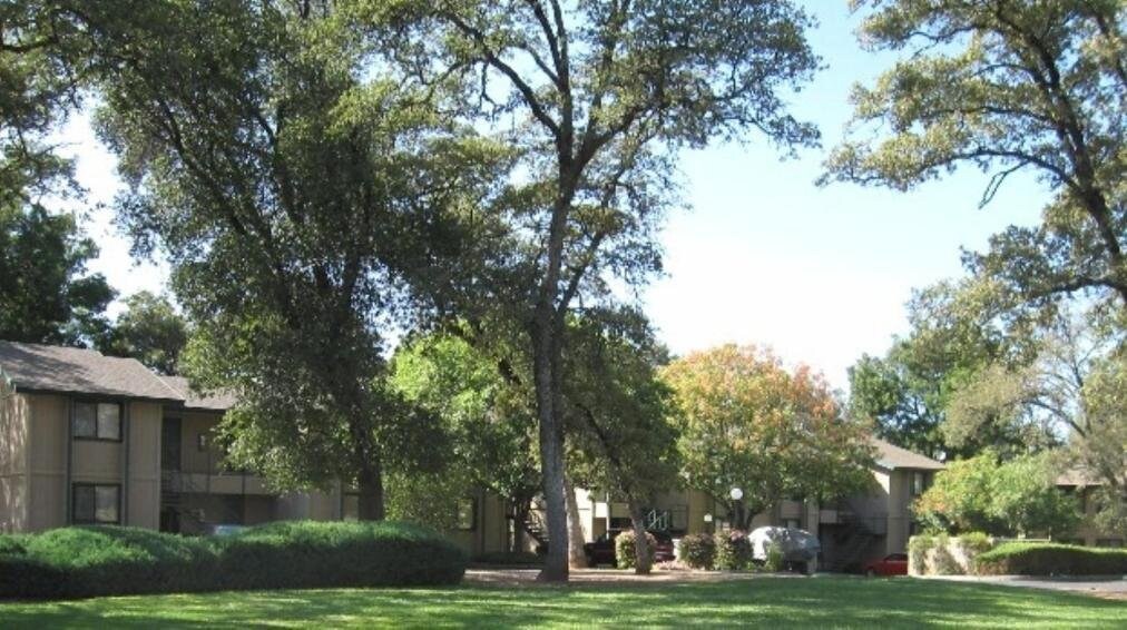 Crest View Apartments Apartments in Auburn, CA