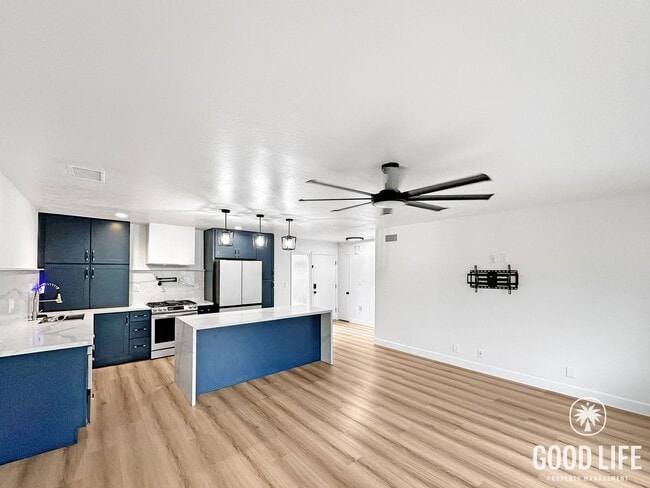 Photo - Stylish 2BR in Gated Community | Pool, Jacuzzi & Balcony House