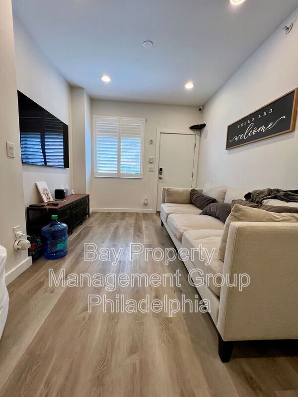 Foto del edificio - 1904 E Harold St