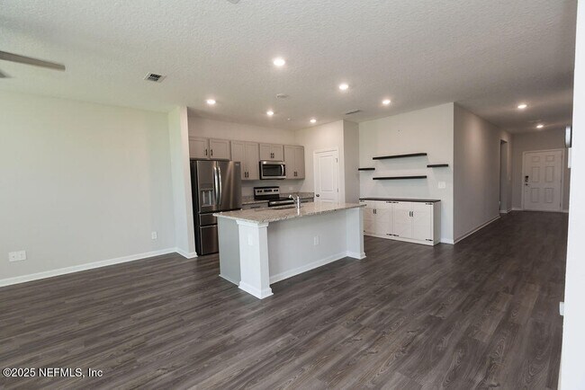 Foto del edificio - 14655 Macadamia Ln