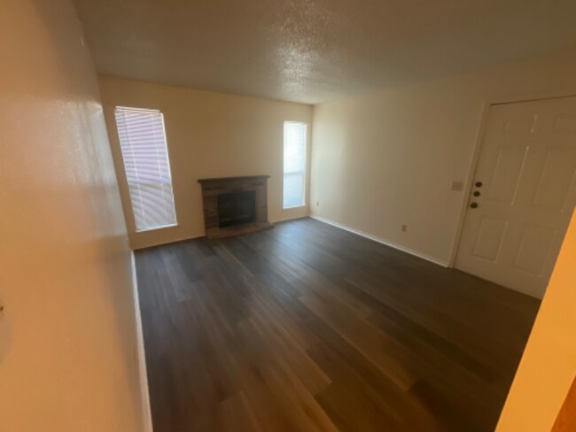 Building Photo - 4507 Coronado Ave