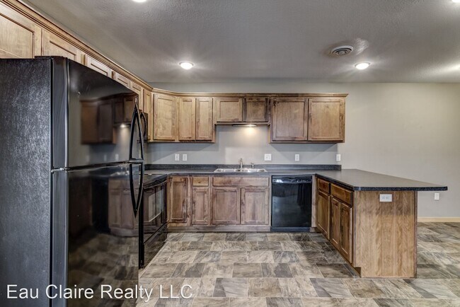 Building Photo - 1284 Parkland Dr