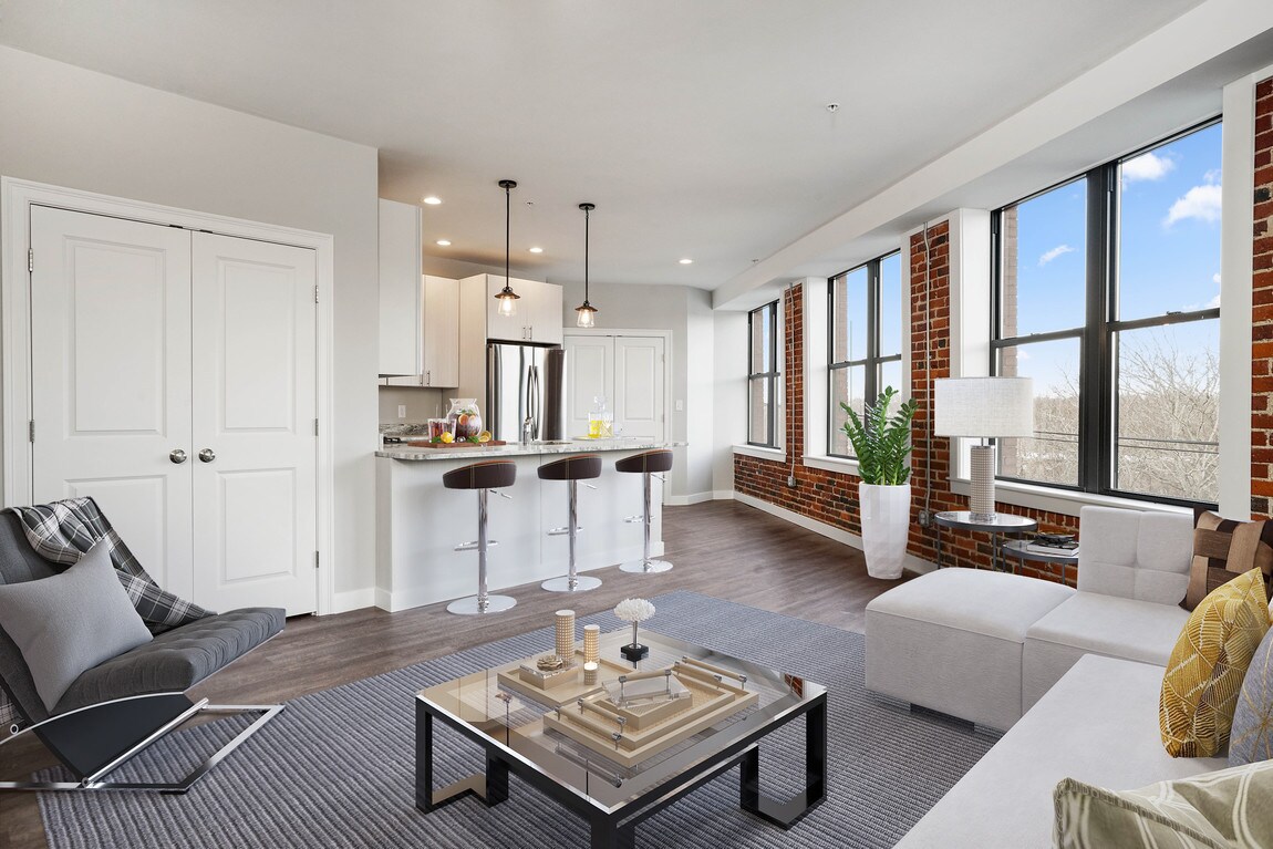 685 Lawrence St, Lowell, MA 01852 Apartments in Lowell, MA