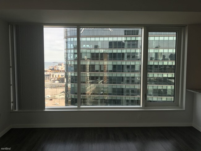 Foto del edificio - 3 br, 2 bath  - 33 Northern Ave