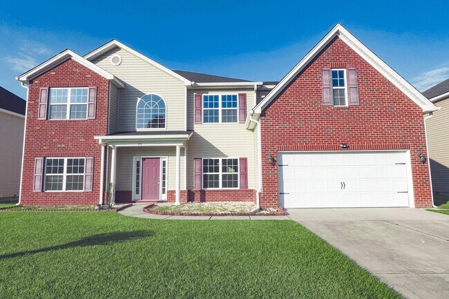 Foto del edificio - Available Soon!