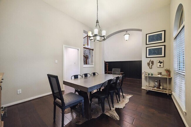 Building Photo - 5811 Trinity Bluff Ct