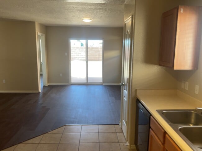 Building Photo - 3753 Havasu Falls St NE