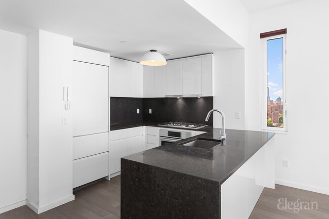 Foto del edificio - 385 1st Ave.