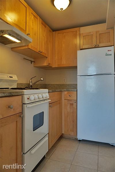 Building Photo - 1 br, 1 bath  - 2 Arlington St #02-04 BD