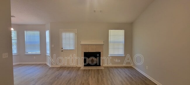Building Photo - 484 McKneely Rd
