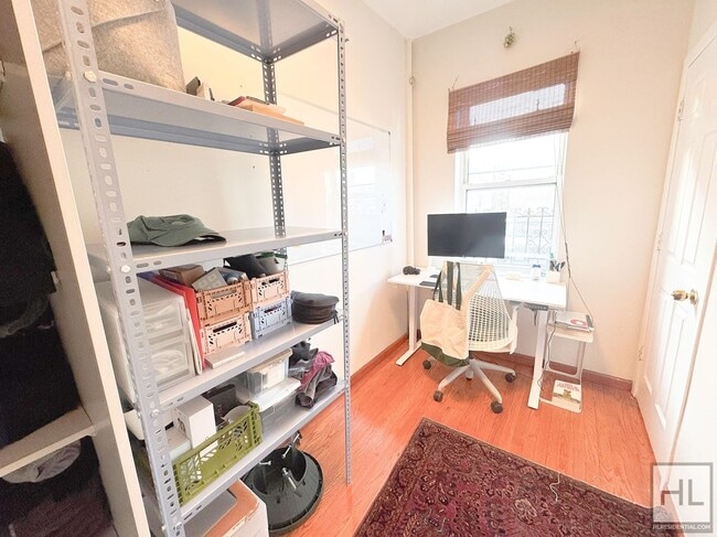 Foto del edificio - DRIGGS AVENUE