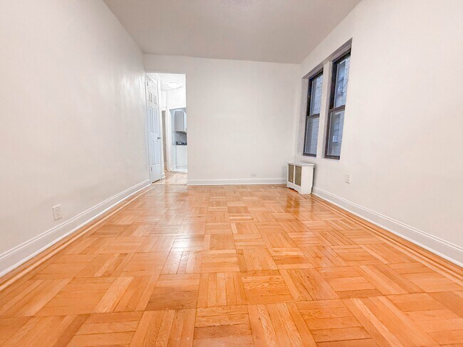 Foto del edificio - 106 Fort Washington Ave