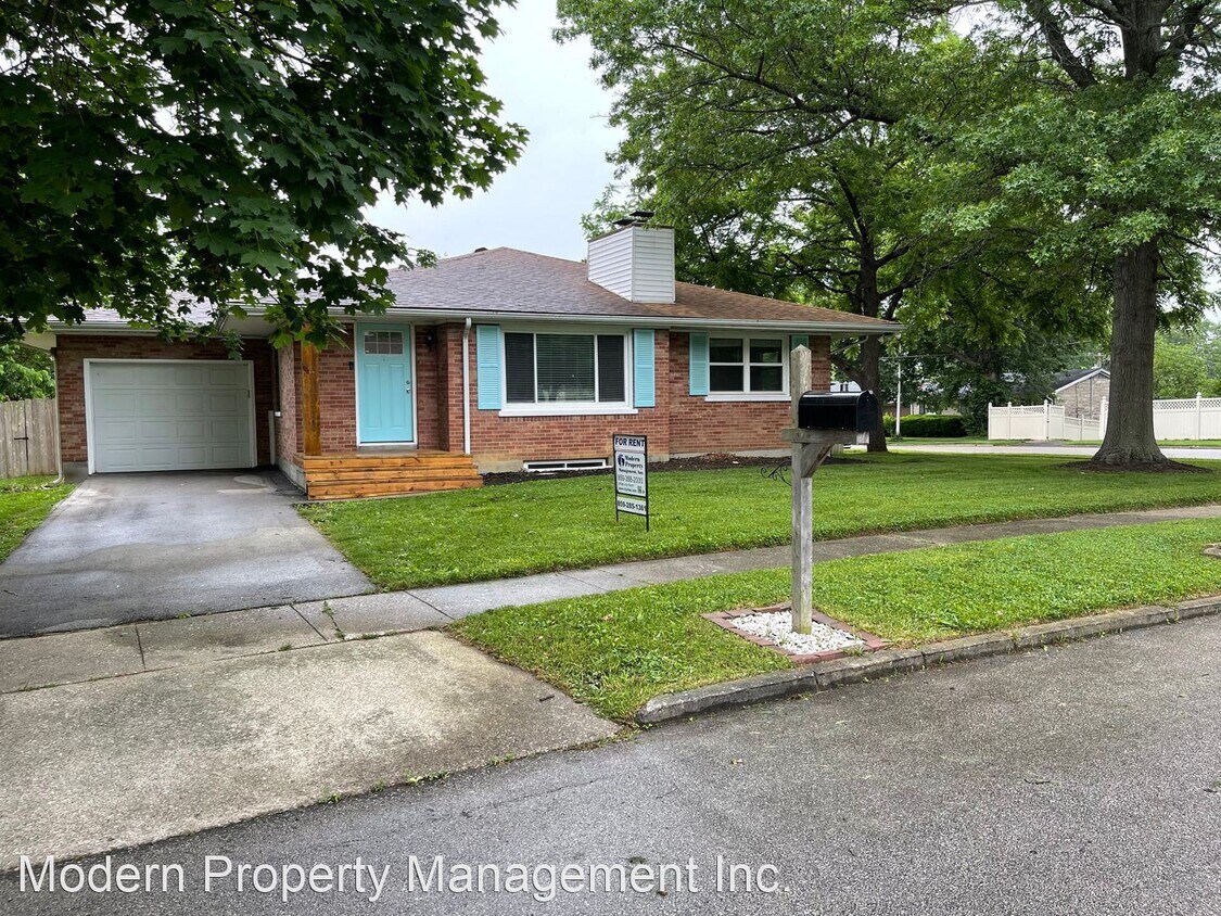 Primary Photo - 4 br, 2.5 bath House - 464 Rookwood Parkway