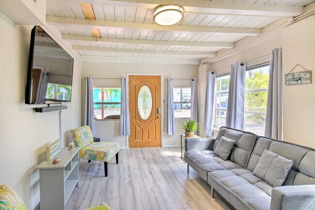 Foto del edificio - 134 1st Ct