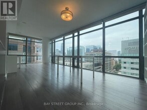 Building Photo - 38-1238 Grenville St