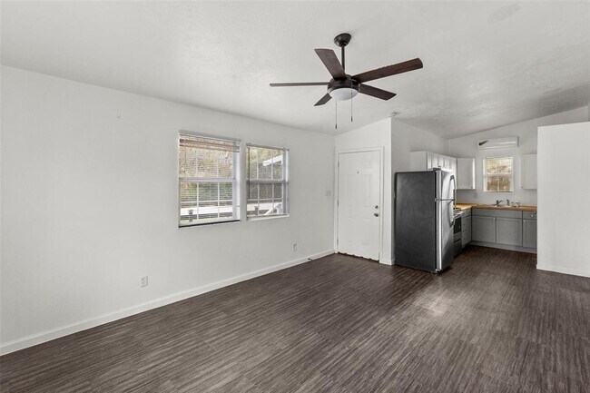 Building Photo - 4126 Paladino St