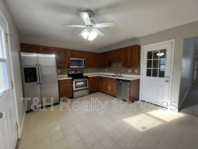 Foto del edificio - 5155 Brouse Ct