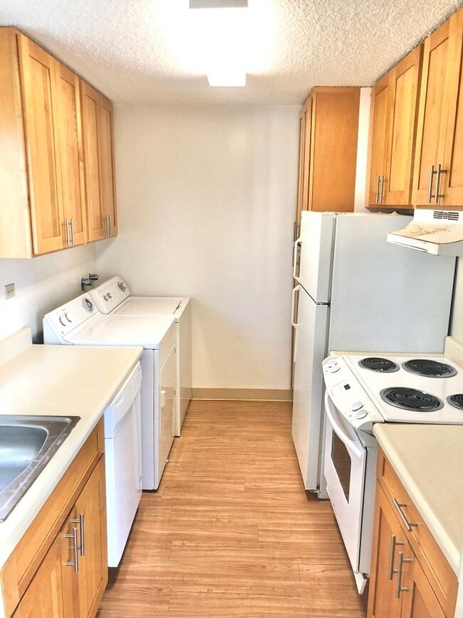 Building Photo - 1111 Wilder Ave #11B