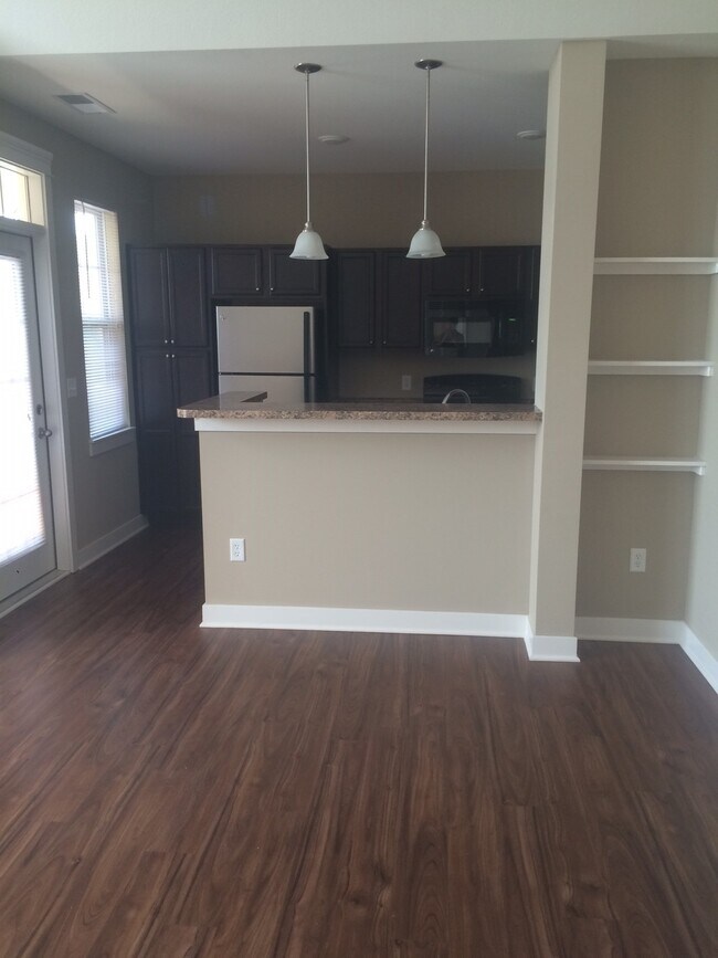Building Photo - 2950 Belfry Ln