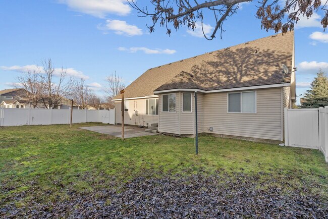 Foto del edificio - 5957 N Saint Croix Dr