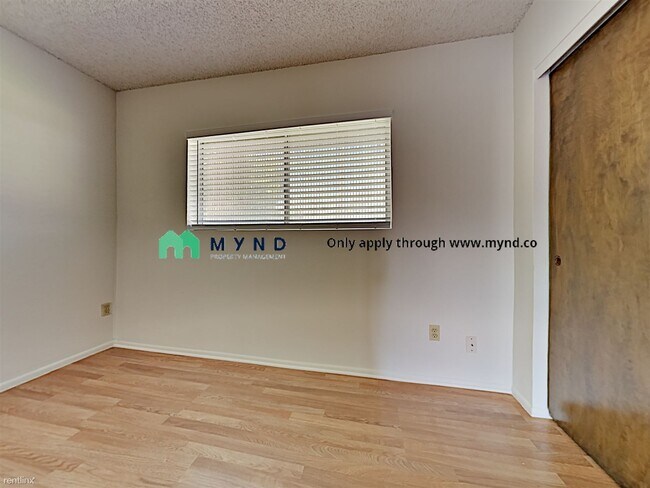 Building Photo - 2 br, 1 bath  - 245 N Horne
