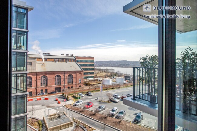 Foto del edificio - 1346 4th St SE