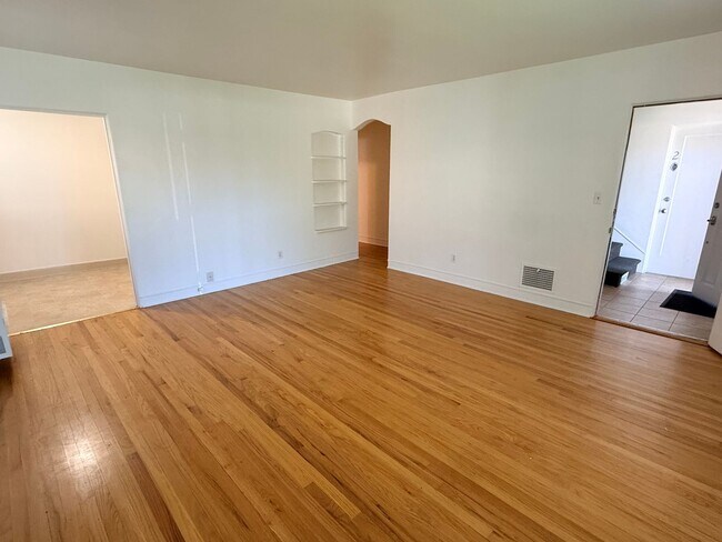 Foto del edificio - 820 S Arlington Ave