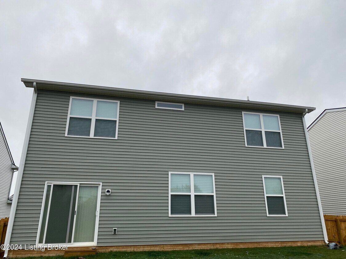 Foto del edificio - 7014 Black Cherry Ct