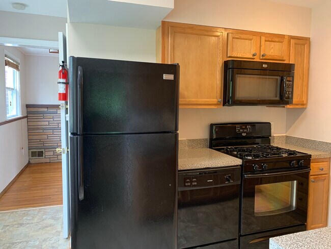 Building Photo - 10302 Duvawn Place