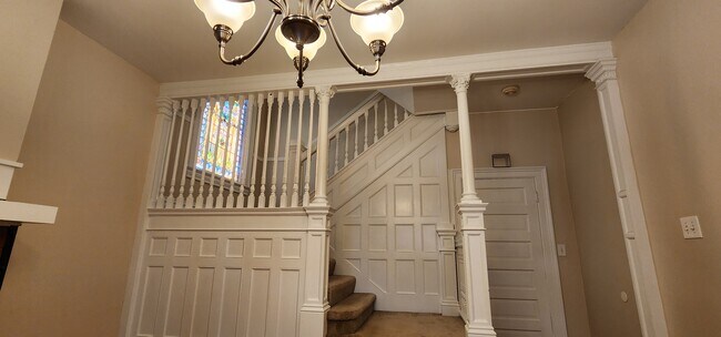 Original Wood Entry in Detail - 68 Hawthorne Ave