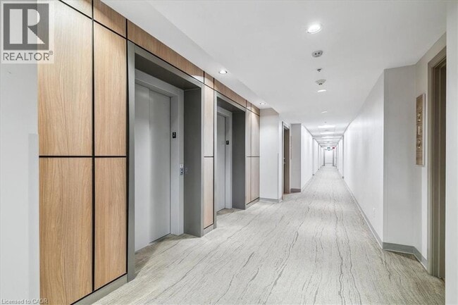 Building Photo - 40 ESPLANADE Pl