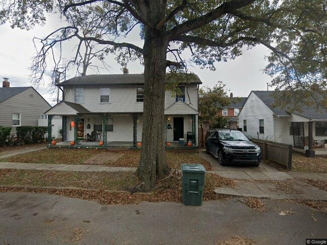 Photo - 911 Bryan Street House