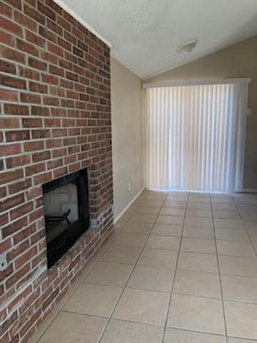 Building Photo - 8420 Waterfall Dr