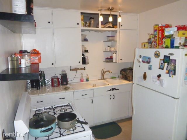 Building Photo - 4926 Los Serranos Rd