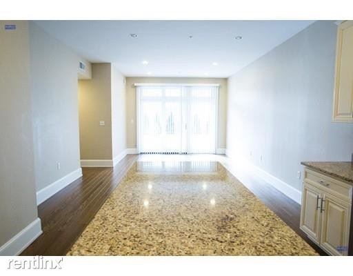 Foto del edificio - 2 br, 2 bath  - 375 Market St # 305NG 305
