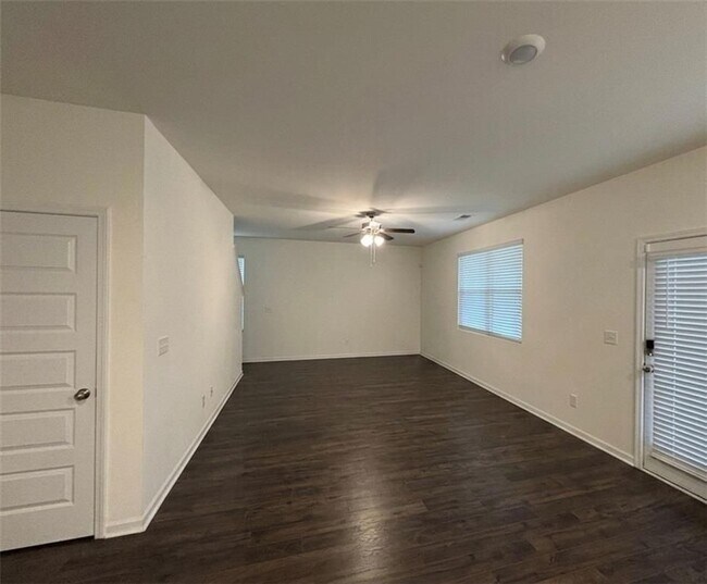 Foto del edificio - 274 Canyon Ferry Wy