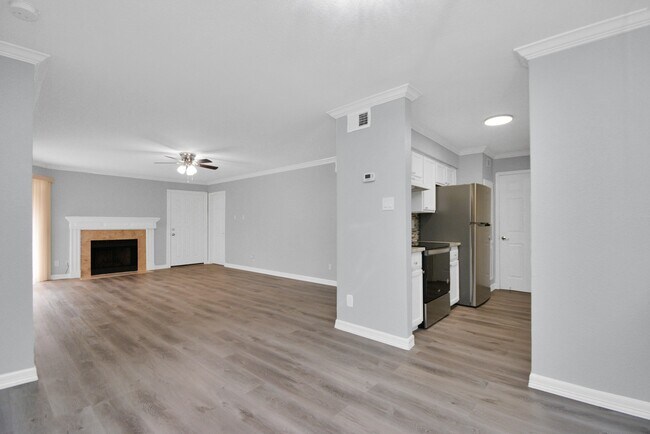 Foto del edificio - 9700 Leawood Blvd