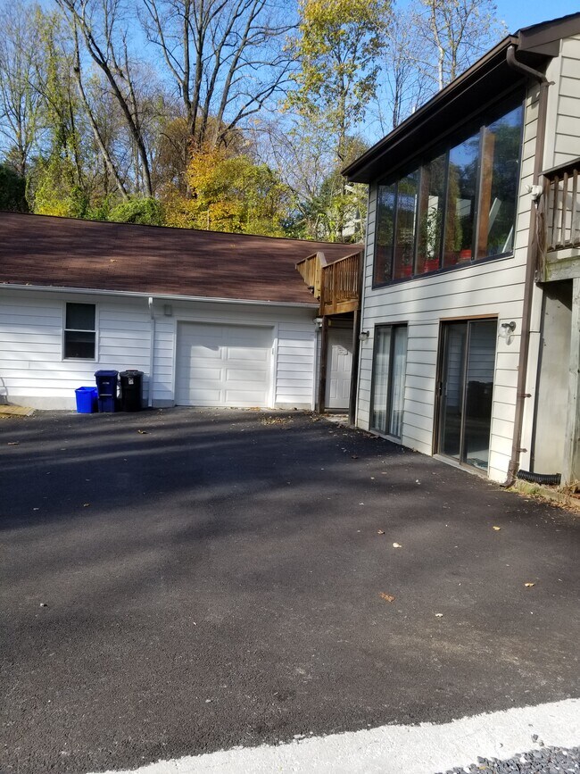 back yard - 7610 Carteret Rd
