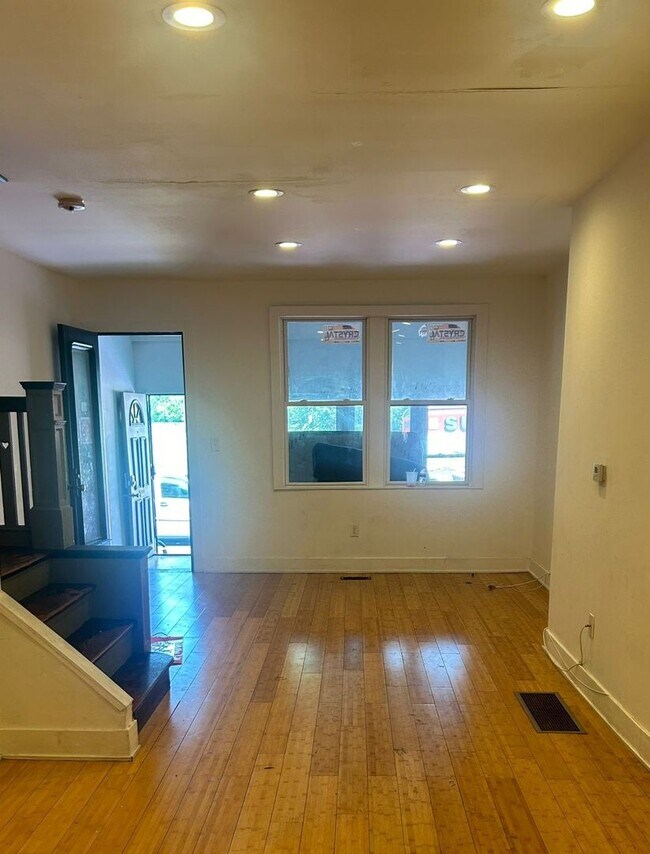 Foto del edificio - Coming soon!