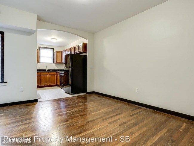 Building Photo - 3913 Cranston Ave