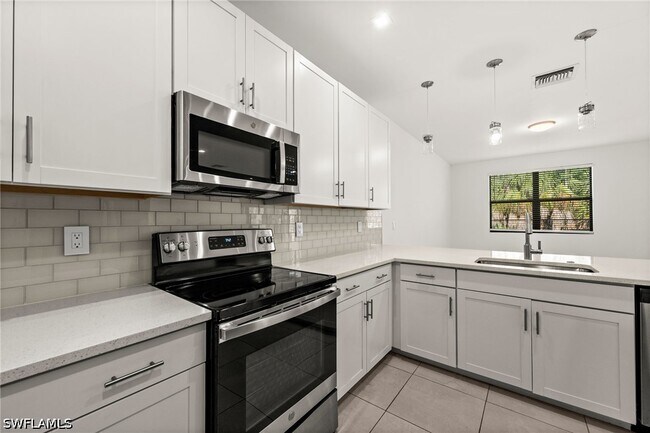 Building Photo - 7643 Morgan Way