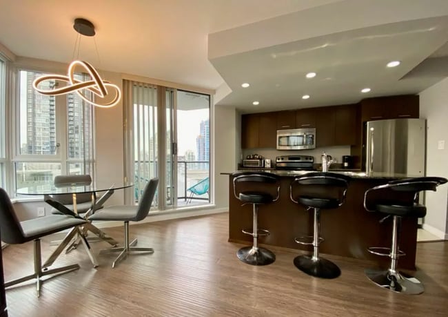 Building Photo - 1212 Howe St