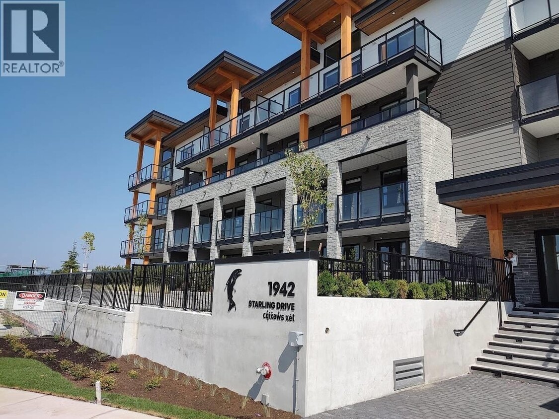 Primary Photo - 1930 Starling Dr.