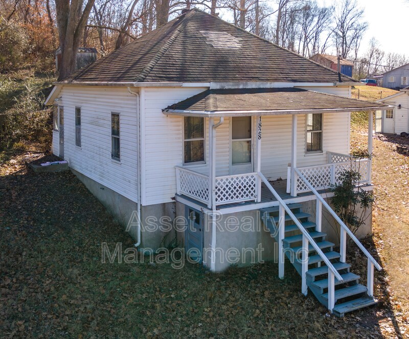 1828 Saylors Ford Rd, Mascot, TN 37806 House Rental in Mascot, TN
