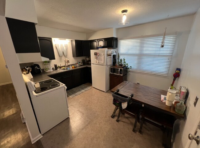 Foto del edificio - 3719 Kalamazoo Ave SE