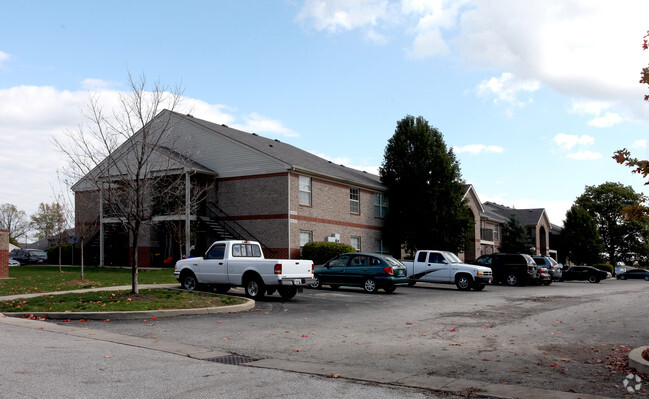 Building Photo - Crown Plaza