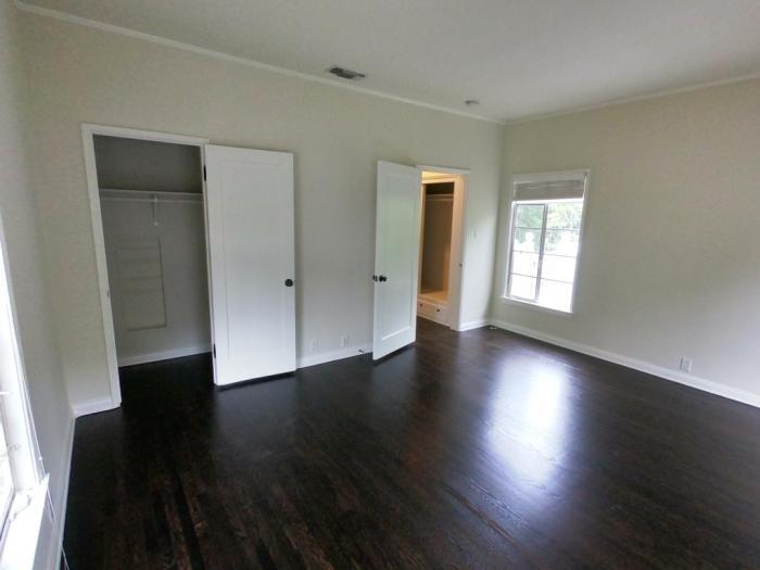 Foto principal - 1 bedroom in Los Angeles CA 90068
