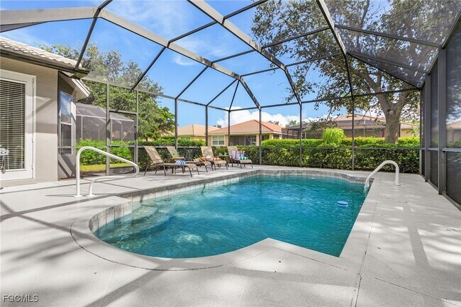 Foto del edificio - 13060 Sail Away St